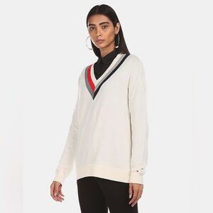 TOMMY HILFIGER Women Off-White Deep Striped V-Neck Sweater Size Large